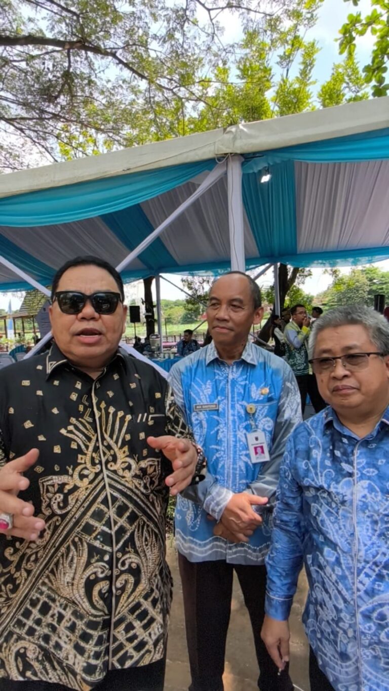 Tenaga Ahli Gubernur: Dermaga Pasar Terapung Akan Terus Dikembangkan Agar Mendunia