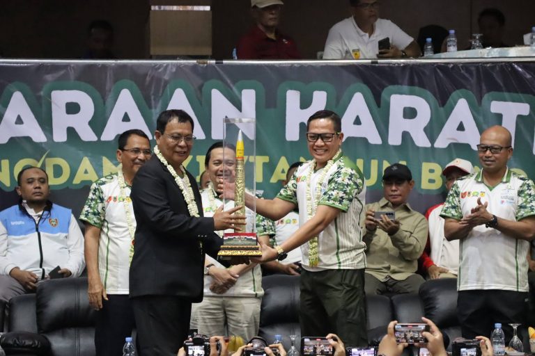 Ribuan Karateka Kalselteng Berlaga di Kejuaraan Karate Piala Pangdam XXII 2026