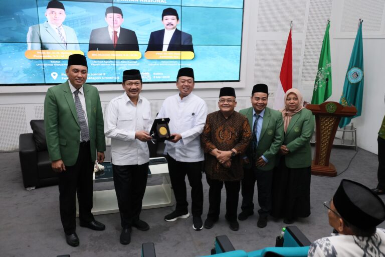 Beri Kuliah Umum di UNWAHAS, Menteri Nusron Ingin Ciptakan Restrukturisasi Distribusi Tanah