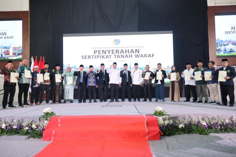 Meningkat 206%, Menteri Nusron Apresiasi Peran Nazir dalam Percepatan Sertipikasi Tanah Wakaf